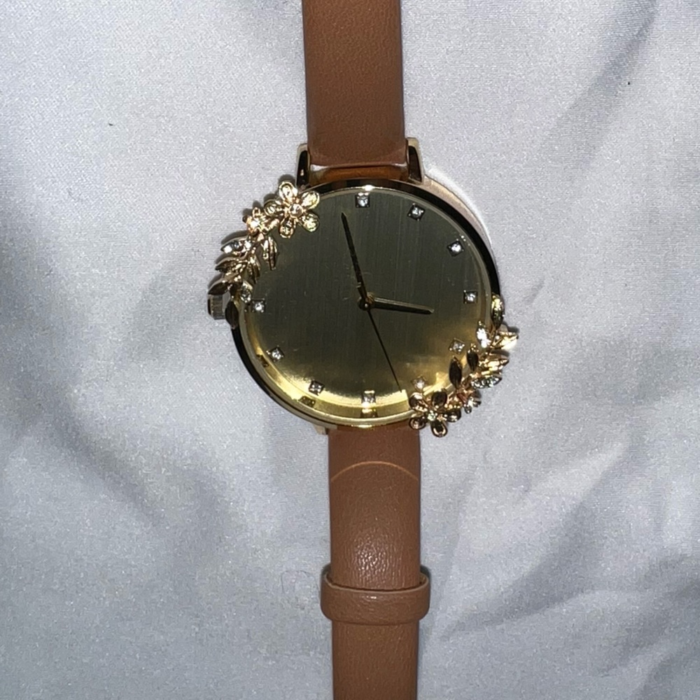 Gold flower watch - Picture 5 of 5
